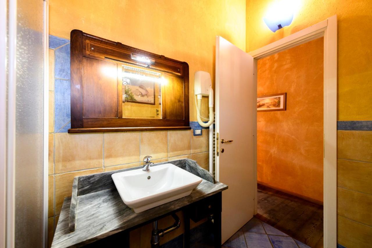 Cantina Anzivino - Affittacamere Gattinara Esterno foto
