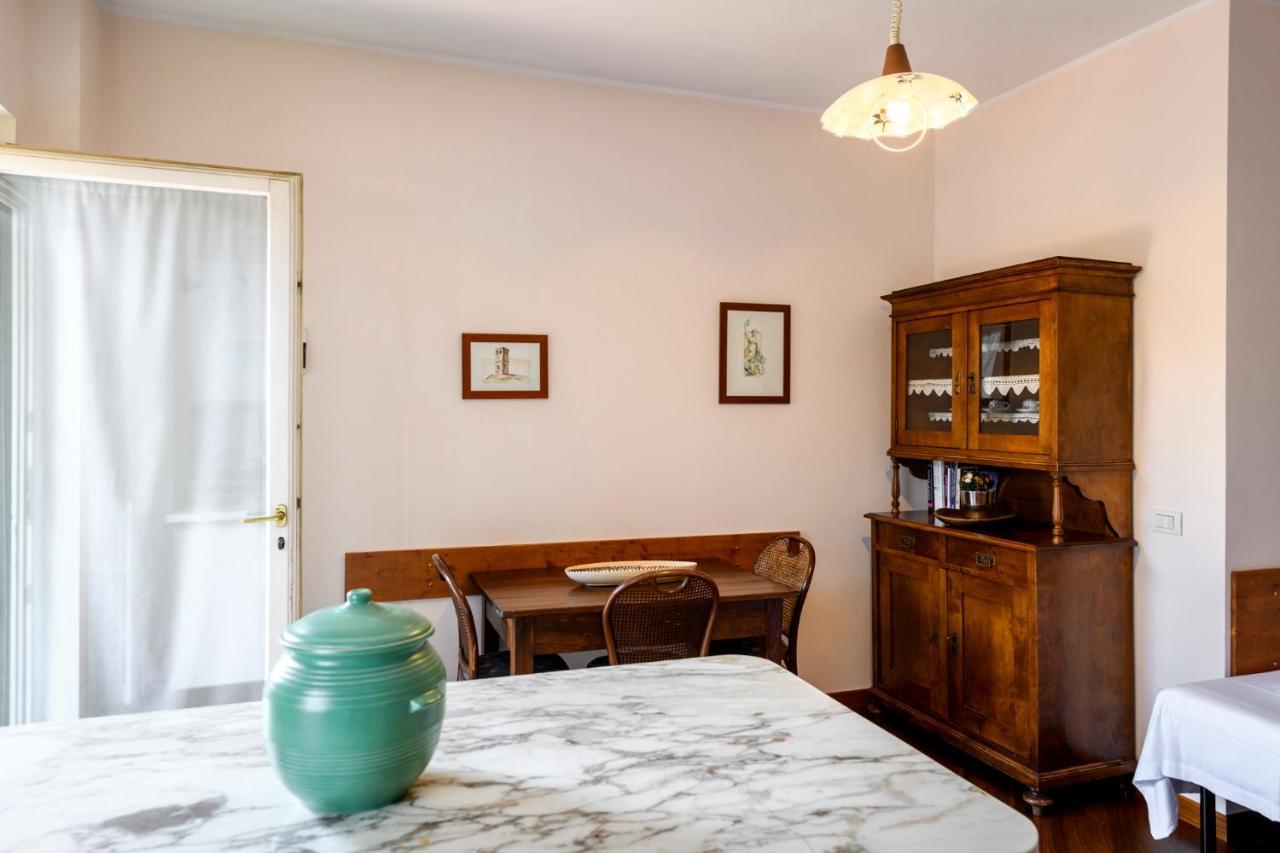 Cantina Anzivino - Affittacamere Gattinara Esterno foto