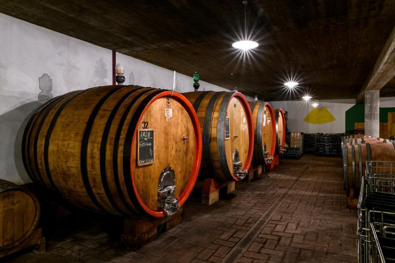Cantina Anzivino - Affittacamere Gattinara Esterno foto